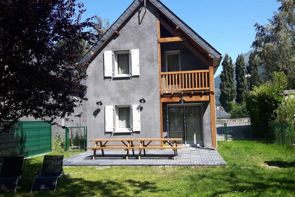 Chalet Toy Villa Luz-Saint-Sauveur Exterior photo